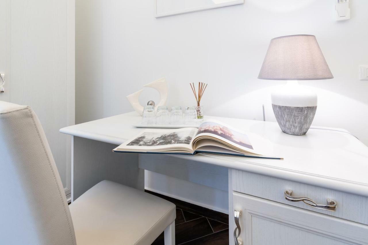 Suites Sorrento Elegance Ngoại thất bức ảnh